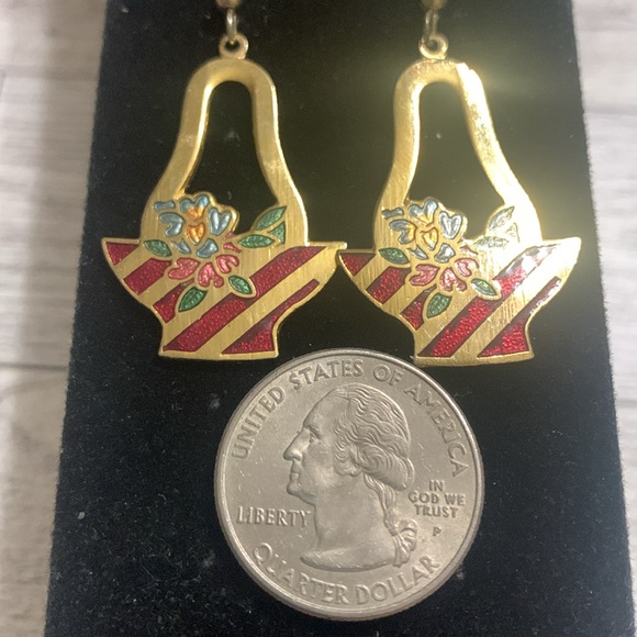 Vintage Christmas Flower Cloisonné earrings - Picture 3 of 3